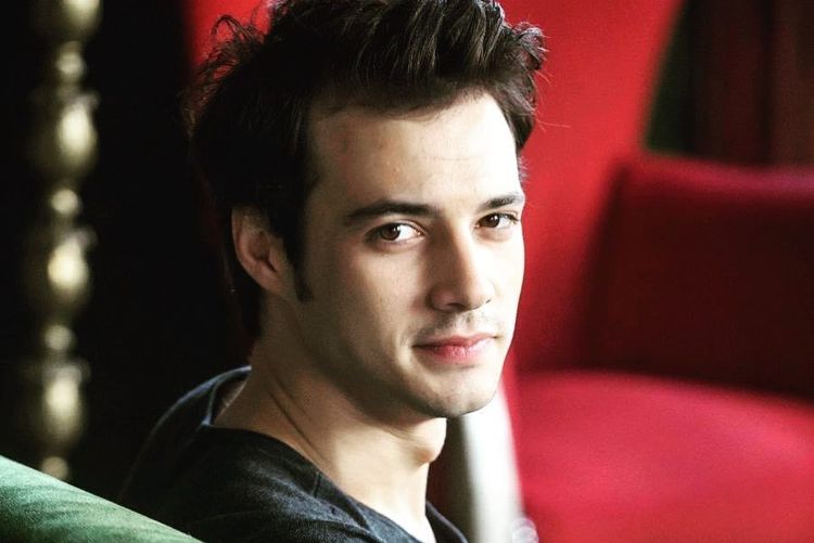 Мерт Языджыоглу, Mert Yazıcıoğlu, Мерт Языджыоглу турецкий актер Мерт Языджыоглу, Mert Yazıcıoğlu, Мерт Языджыоглу турецкий актер