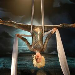 El Deseo, Pueblo Chico