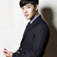 Kang_Ha_Neul_20