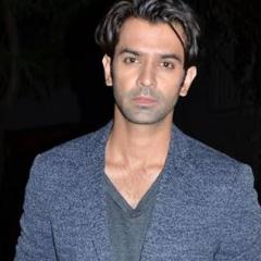 Barun_Sobti_12