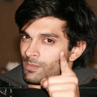 Karan_Singh_Grover_16