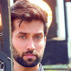 Nakuul_Mehta_13