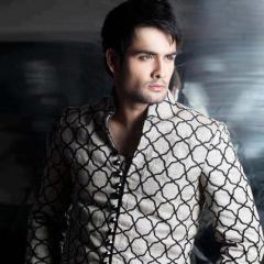 Vivian_Dsena_13