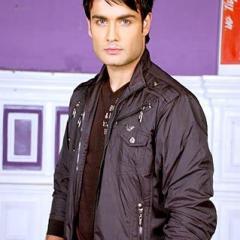 Vivian_Dsena_16