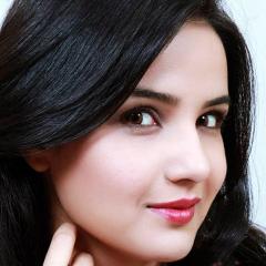 Jasmin_Bhasin_10
