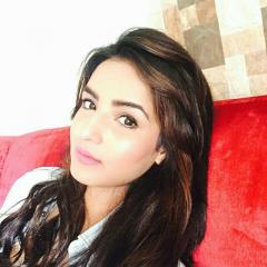 Jasmin_Bhasin_1