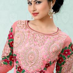 Mouni Roy_10
