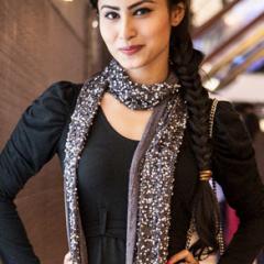 Mouni Roy_27