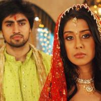 Kis_Desh_Mein_Hai_Meraa_Dil_12