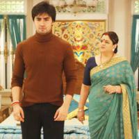 Kis_Desh_Mein_Hai_Meraa_Dil_23