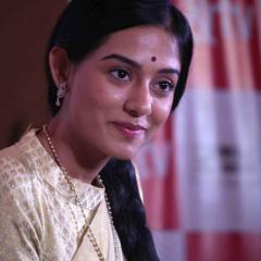 Meri Awaaz Hi Pehchaan Hai