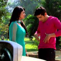 Mujhse_Kuchh_Kehti_10