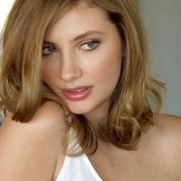 Miriam Giovanelli_31