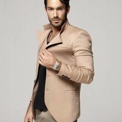 Aaron Diaz
