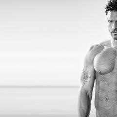 Julian Gil 
