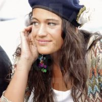 Berrak Tüzünataç_8