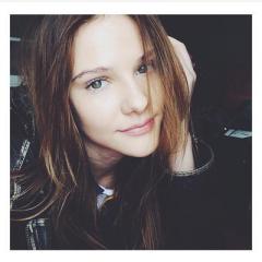 Alina_Boz_15