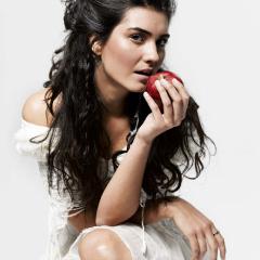 Tuba_Buyukustun_1