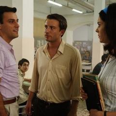 Oyle_Bir_Gecer_Zaman_Ki_7