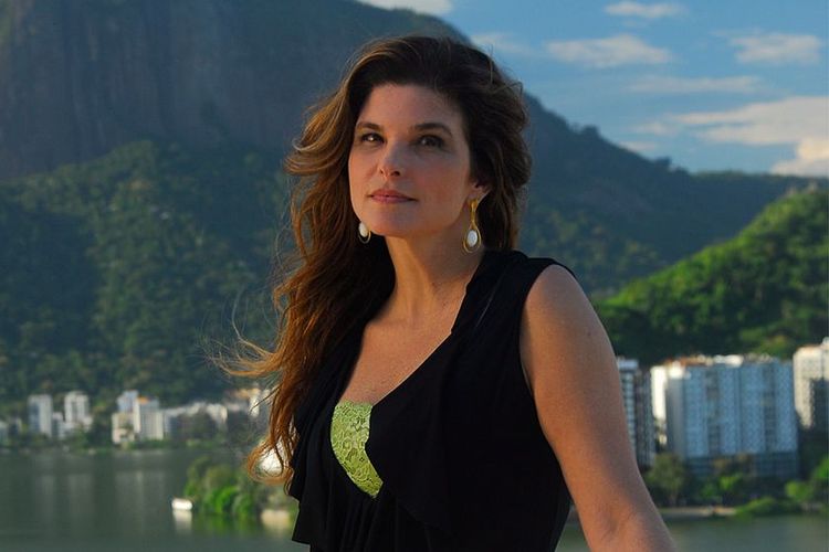 Кристиана Оливейра, Cristiana Oliveira, Кристиана Оливейра бразильская актриса