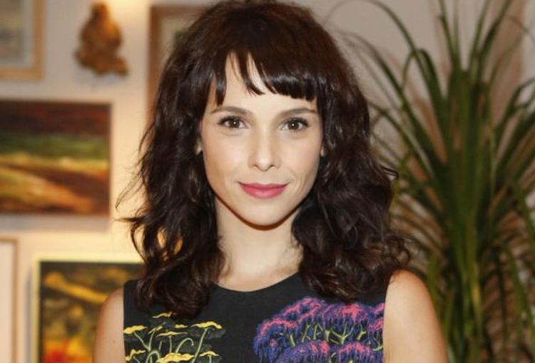 Дебора Фалабелла, Débora Falabella, Дебора Фалабелла бразильская актриса.