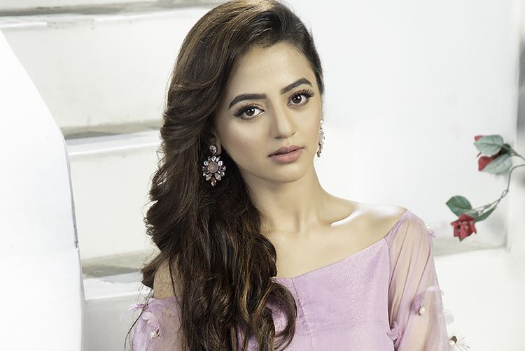 Хелли Шах, Helly Shah, Хелли Шах индийская актриса