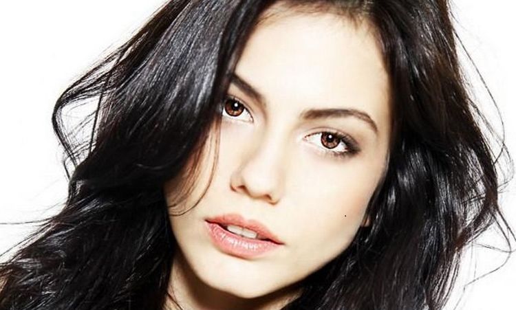 Демет Оздемир турецкая актриса