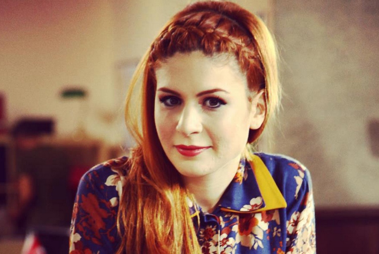 Елиз Куванджы  турецкая актриса