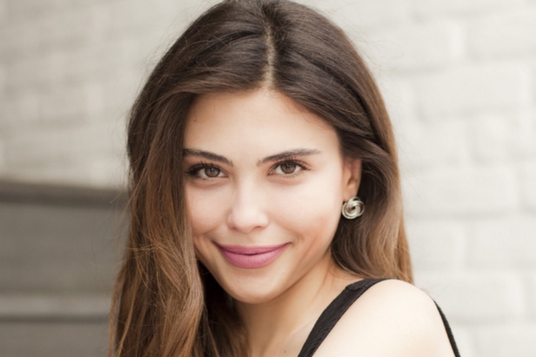 Диляра Аксюек турецкая актриса