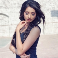 Vrushika Mehta5