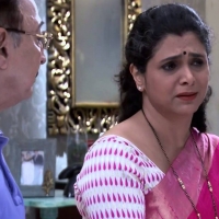 Dilli Wali Thakur Gurls4