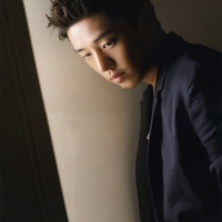 Yoo Ah-in (1)