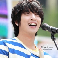 Jung Yong-Hwa (4)