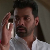 Ufff Yeh Love Hai Mushkil5