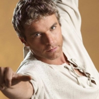 Didier Van Der Hove1