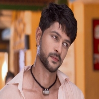 Aisi Deewangi Dekhi Nahi Kahi16