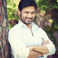 Zahid Ahmed1
