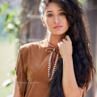 Shivangi Joshi8